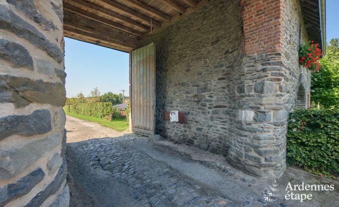 Castle in Bastogne for 30 persons in the Ardennes