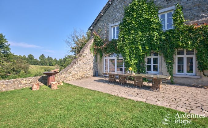 Castle in Bastogne for 30 persons in the Ardennes