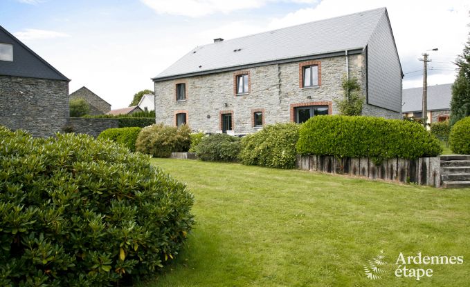 Spacious, dog-friendly holiday home for 14 in Bastogne, Ardennes