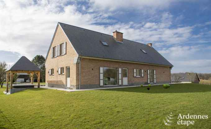 Luxury villa in Doische for 9 persons in the Ardennes