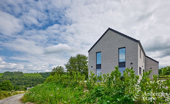 Modern holiday home with 5 bedrooms in Ferrires, Ardennes