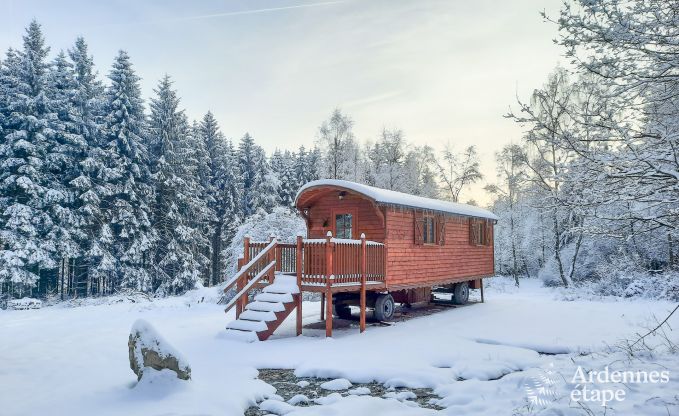 Romantic getaway in the Ardennes: Unusual house in Francorchamps for 2 people, guaranteed nature immersion