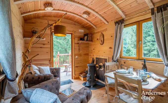 Romantic getaway in the Ardennes: Unusual house in Francorchamps for 2 people, guaranteed nature immersion