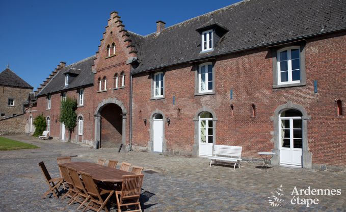 Castle in Gembloux for 18 persons in the Ardennes