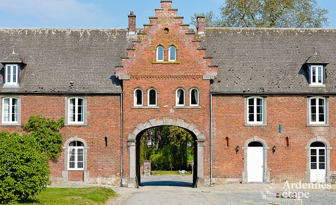 Castle in Gembloux for 18 persons in the Ardennes