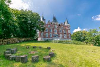 Exceptional spot in Gesves for 24 people in the Ardennes