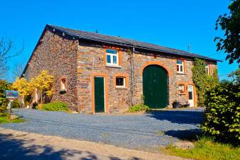 Renovated farmhouse with wellness facilities for 9 guests in Gouvy