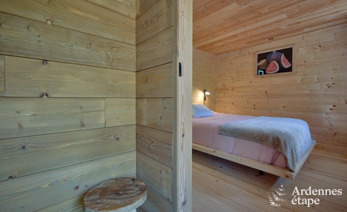 Environmentally friendly chalet in La Roche-en-Ardenne, on the banks of the Ourthe