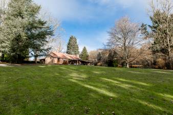 Charming holiday home for 8 people in Momignies in the heart of a classified forest