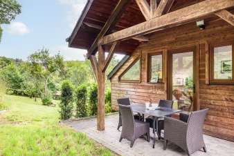 Chalet for 4 in Redu, Ardennes - 2 bedrooms, 2 dogs welcome, terrace