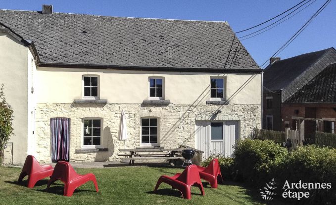 Holiday cottage in Rochefort for 8 persons in the Ardennes