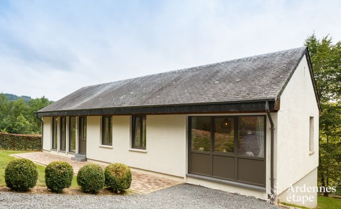 Modern holiday home in Rochehaut in the Ardennes