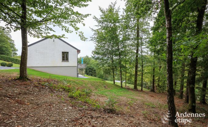 Modern holiday home in Rochehaut in the Ardennes