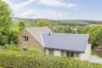 Holiday home with panoramic view, for 6 people, near Tenneville