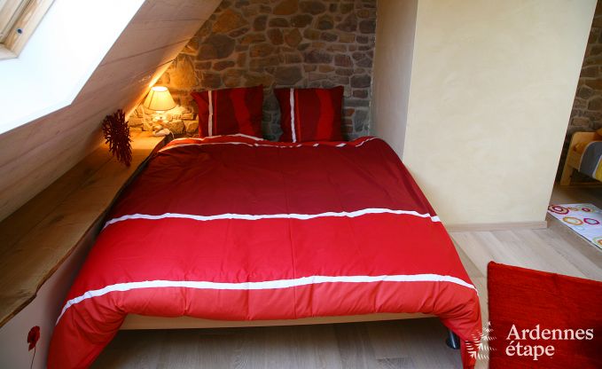 Holiday cottage in Thuin for 8 persons in the Ardennes
