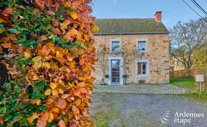 Holiday cottage in Yvoir for 10 persons in the Ardennes